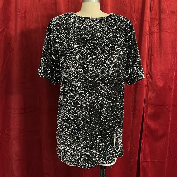 4th & Reckless Black Open Back Sequin T-Shirt Dress - Marca - Picture 9 of 9